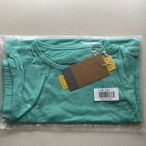 - Kyte BABY JADE short sleeve pajamas 4T.